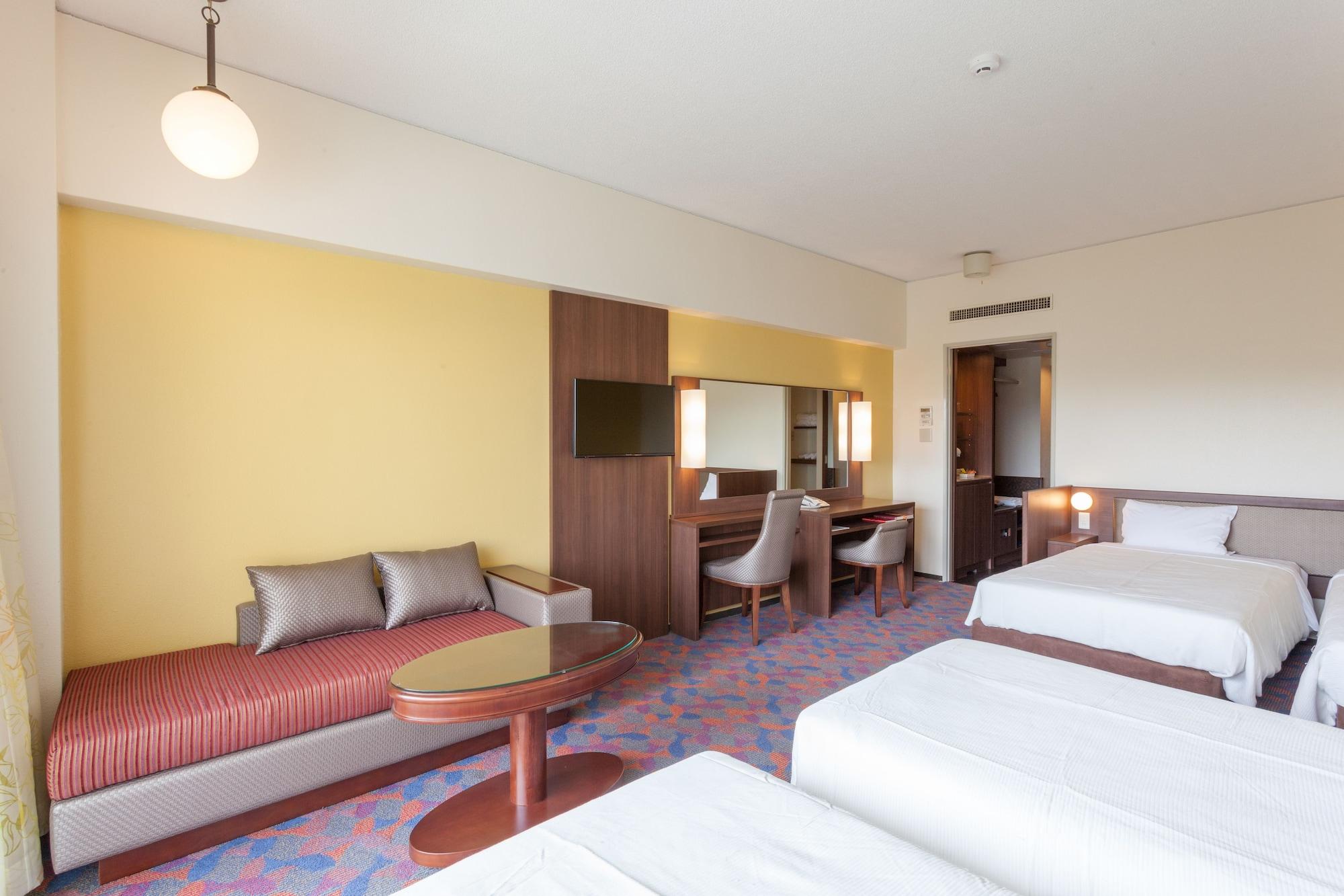 Okinawa Kariyushi Beach Resort Ocean Spa Онна Экстерьер фото