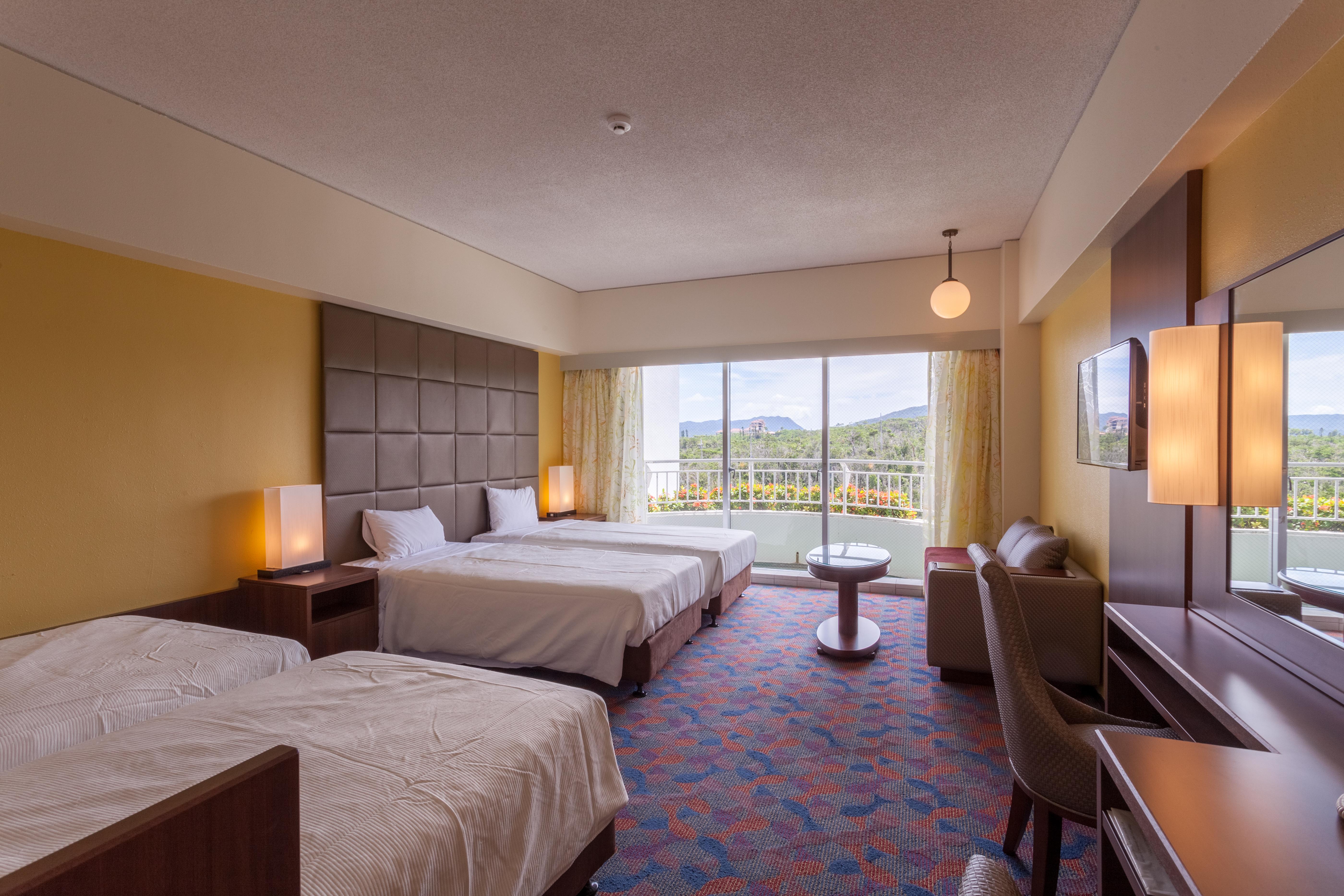 Okinawa Kariyushi Beach Resort Ocean Spa Онна Экстерьер фото