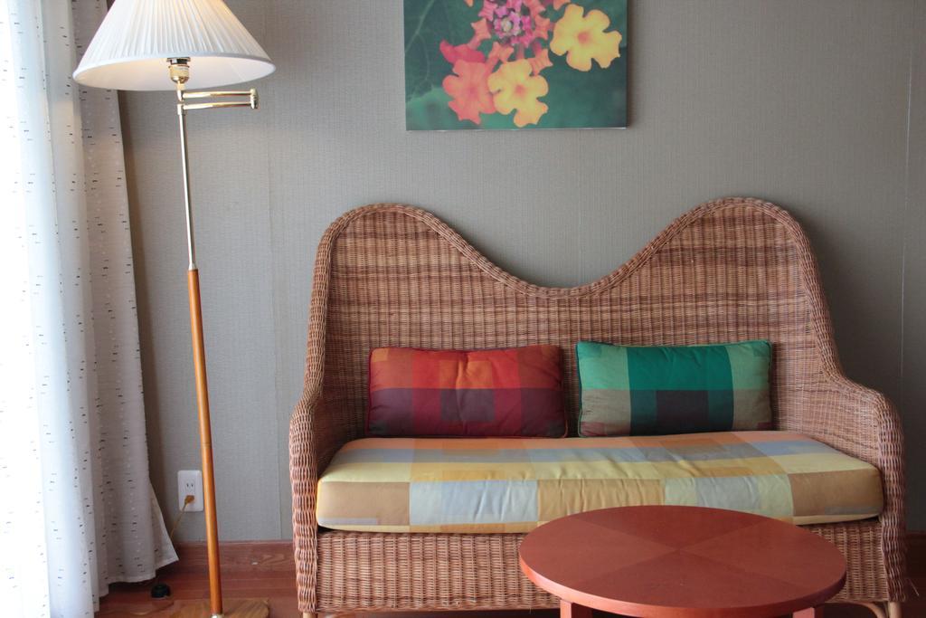 Okinawa Kariyushi Beach Resort Ocean Spa Онна Экстерьер фото