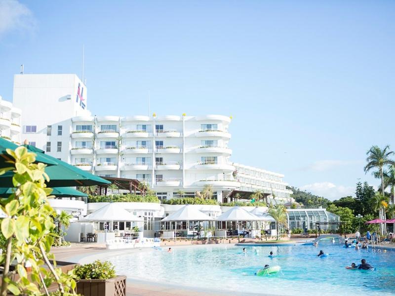 Okinawa Kariyushi Beach Resort Ocean Spa Онна Экстерьер фото
