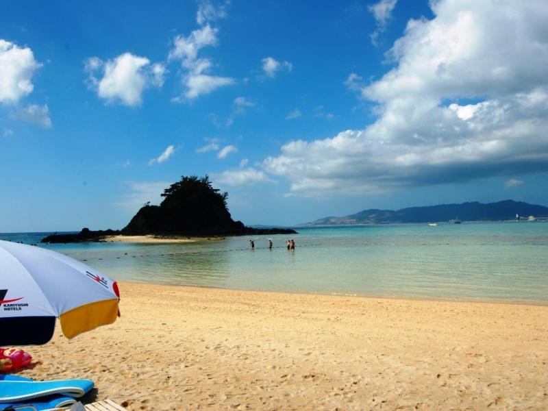 Okinawa Kariyushi Beach Resort Ocean Spa Онна Экстерьер фото